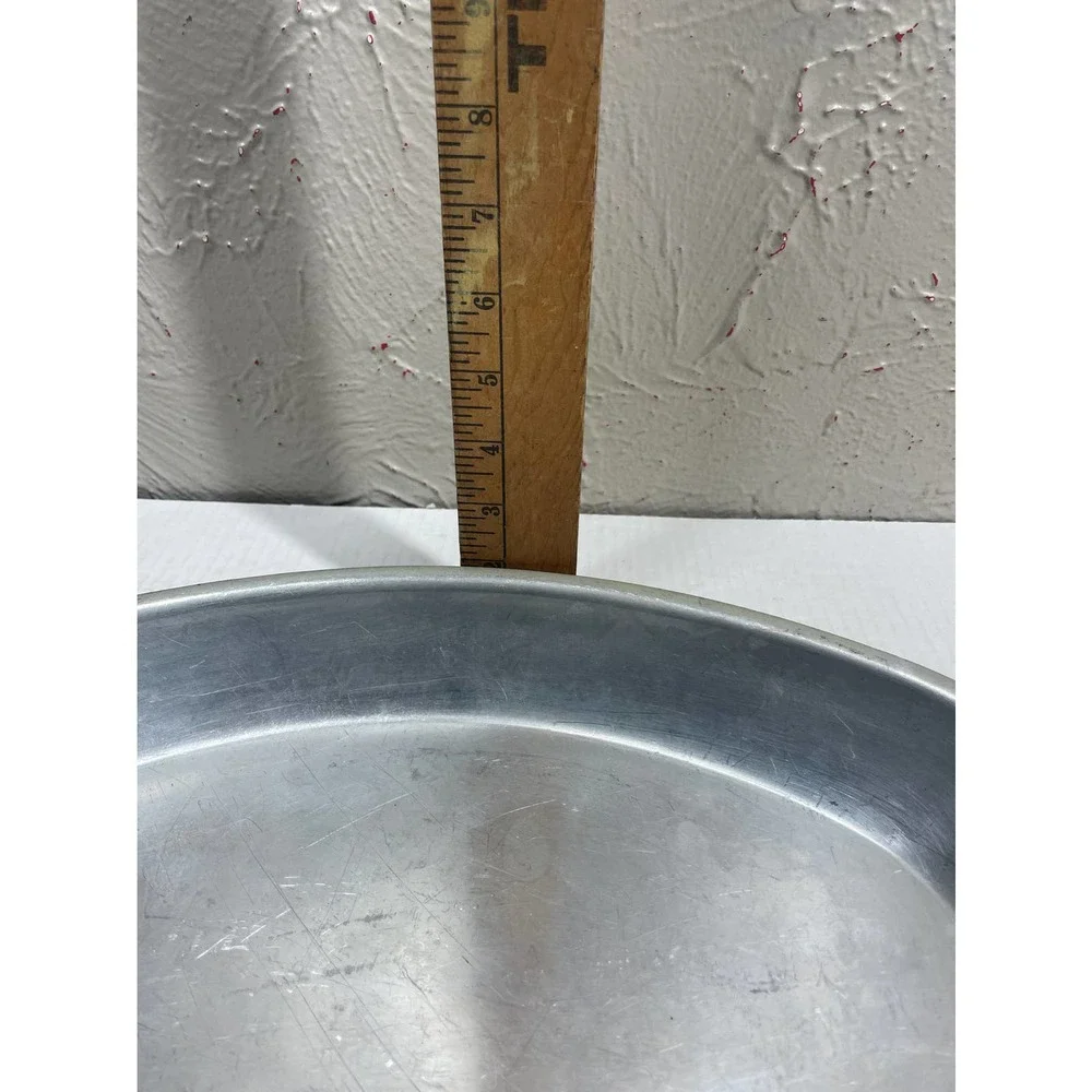 Wear-Ever Registered Aluminum Oval Casserole Broiler Fish Pan Riveted Yellow USA